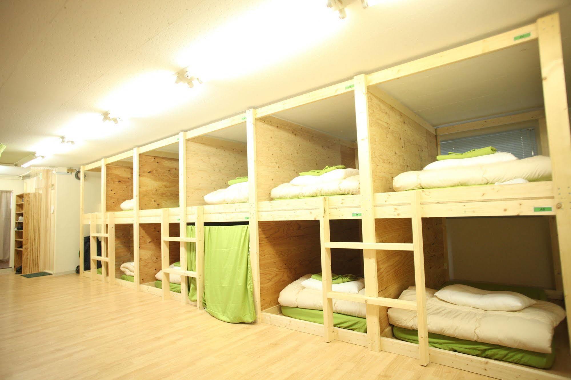 Edo Tokyo Hostel Buitenkant foto